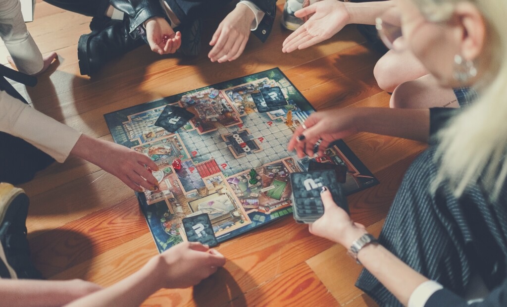 15 Greatest 8-Participant Board Video games for 2024