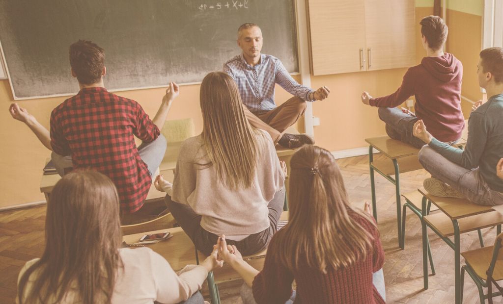 75 Humorous & Correct Instructor Memes for 2024